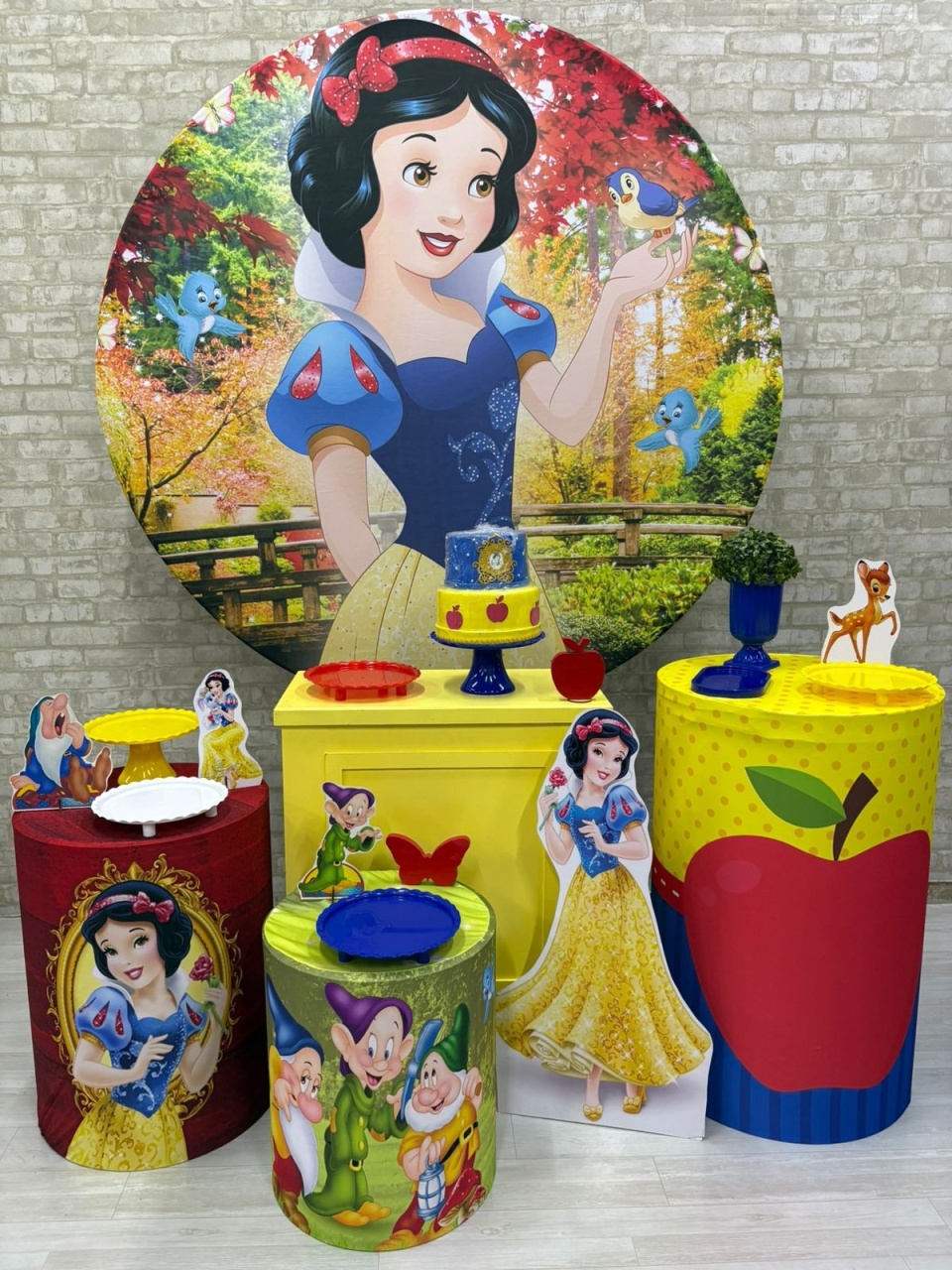 Branca de Neve Kit Ouro     - Iara Maria Arruda da Silva