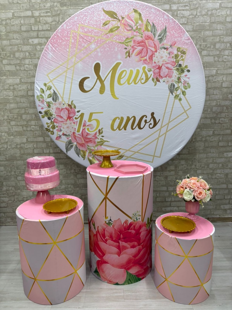 Meus 15 Anos Kit Prata    - Iara Maria Arruda da Silva