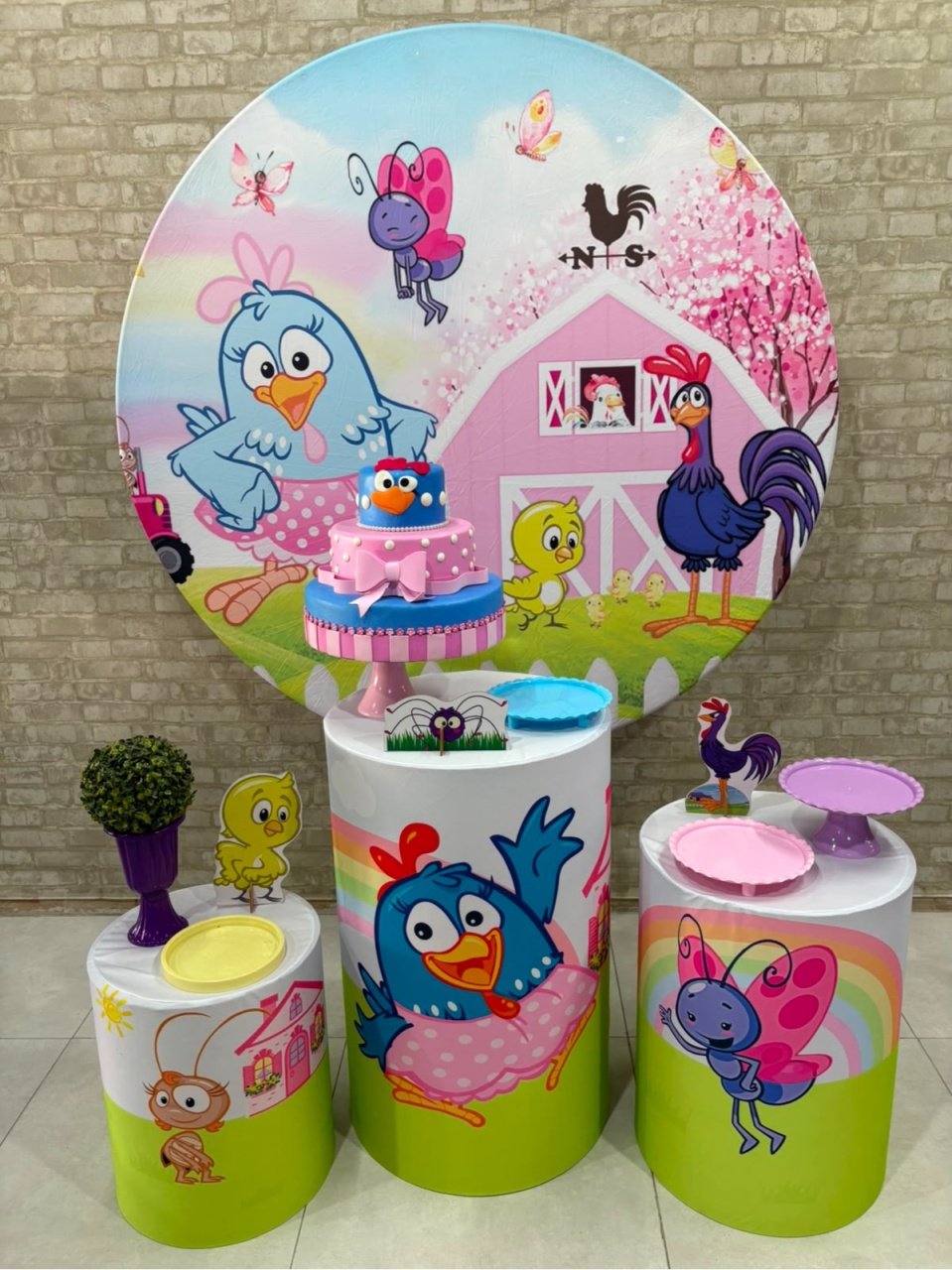 Galinha Pintadinha Kit Prata (1) - Iara Maria Arruda da Silva