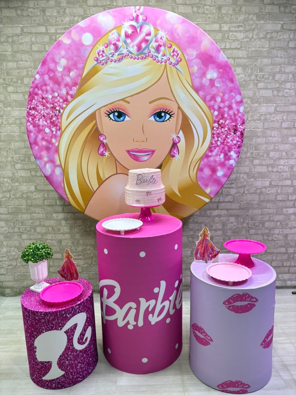 Barbie Kit Prata  - Iara Maria Arruda da Silva