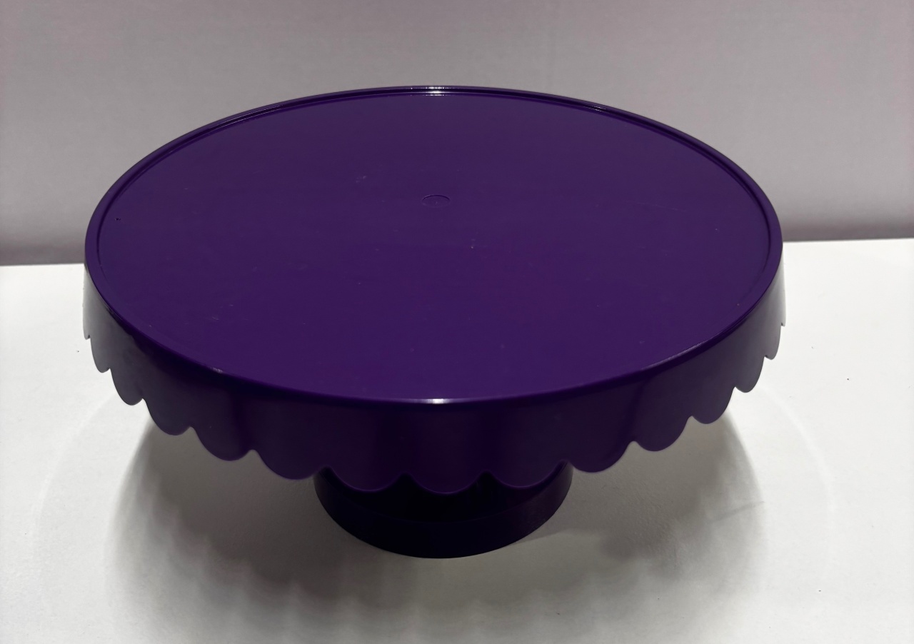 Boleira de Plastico Roxo P - Iara Maria Arruda da Silva