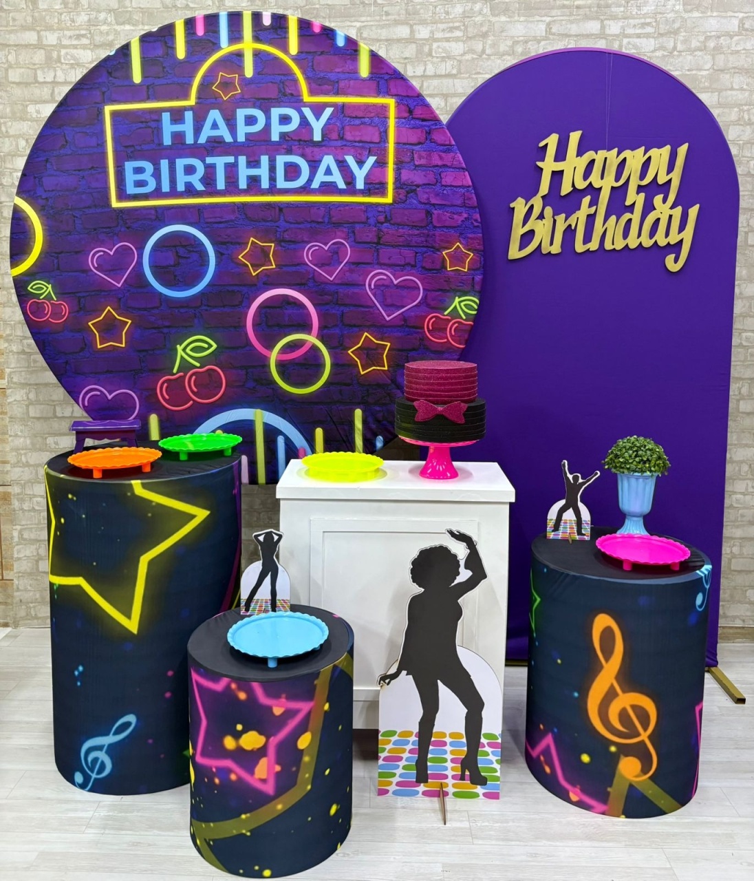 Happy Birthday Neon   Kit Diamante    - Iara Maria Arruda da Silva