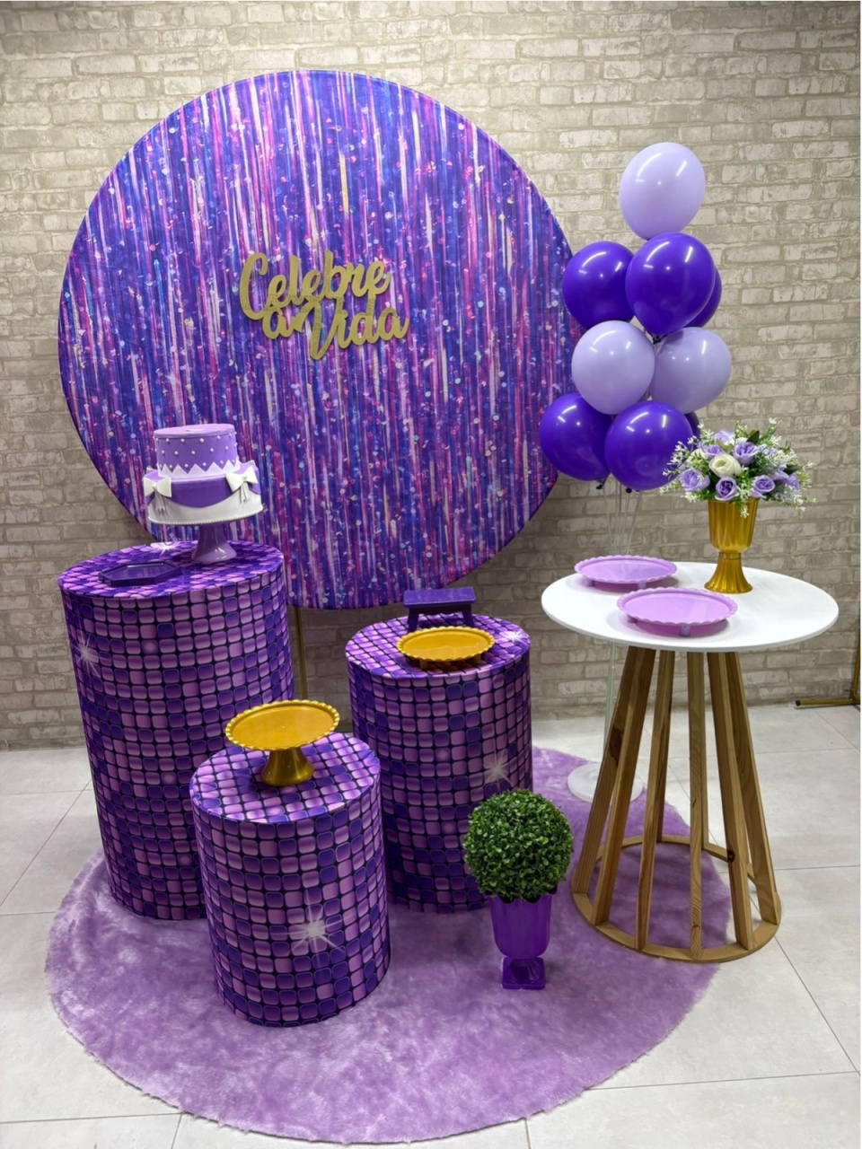 Gliter Lilás Com Roxo Kit Ouro (Com Suporte de Balão) - Iara Maria Arruda da Silva