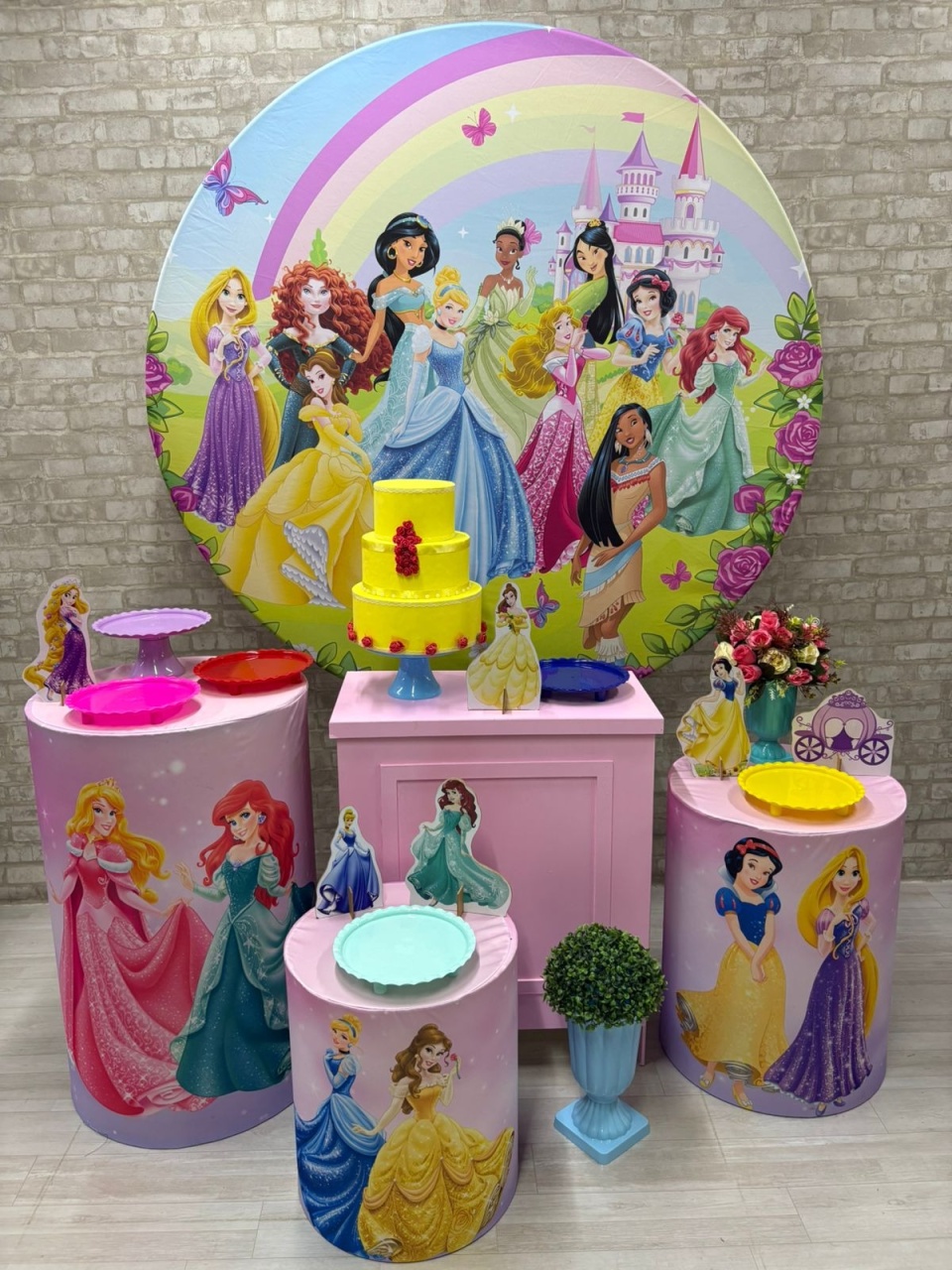 Princesas da Disney  Kit Ouro   - Iara Maria Arruda da Silva
