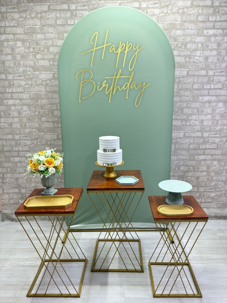 Happy Birthday  Kit Prata        - Iara Maria Arruda da Silva