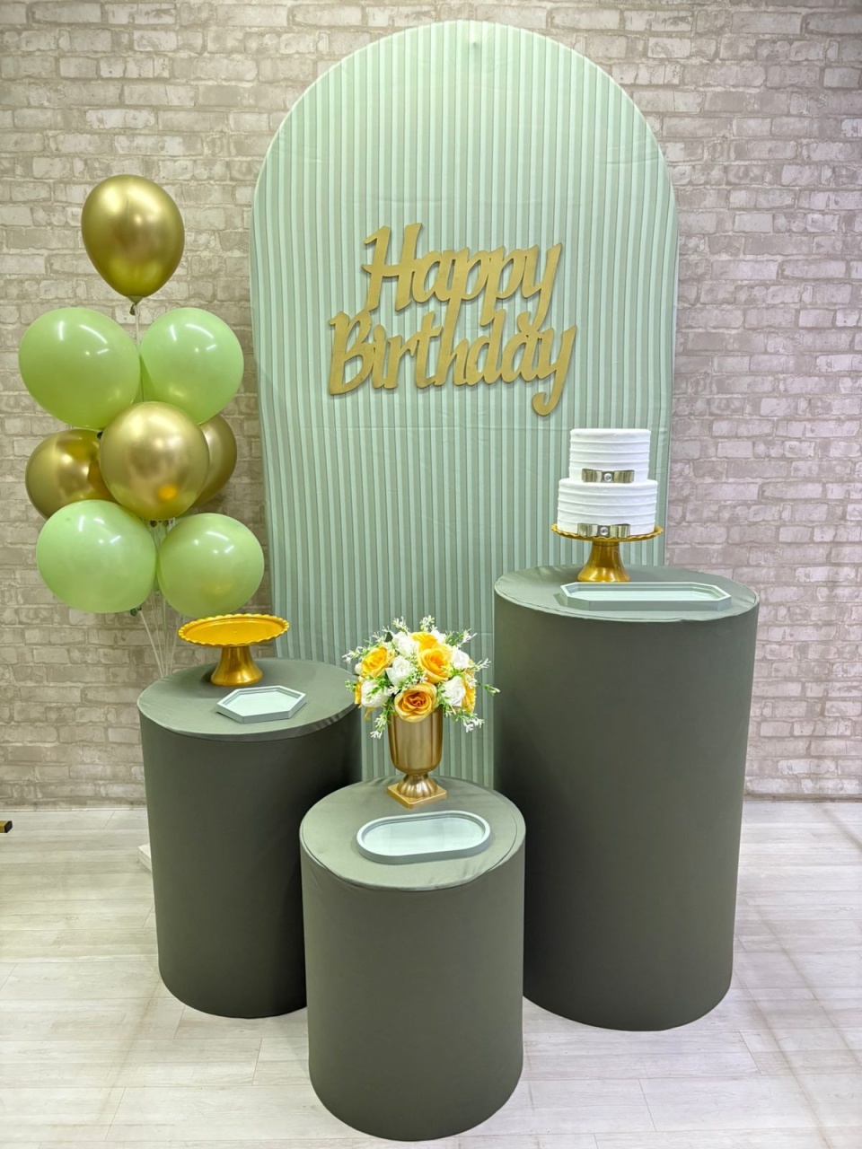 Happy Birthday  Kit Prata       - Iara Maria Arruda da Silva
