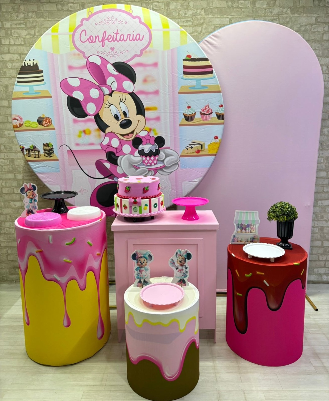 Minnie Confeitaria   Kit Diamante   - Iara Maria Arruda da Silva