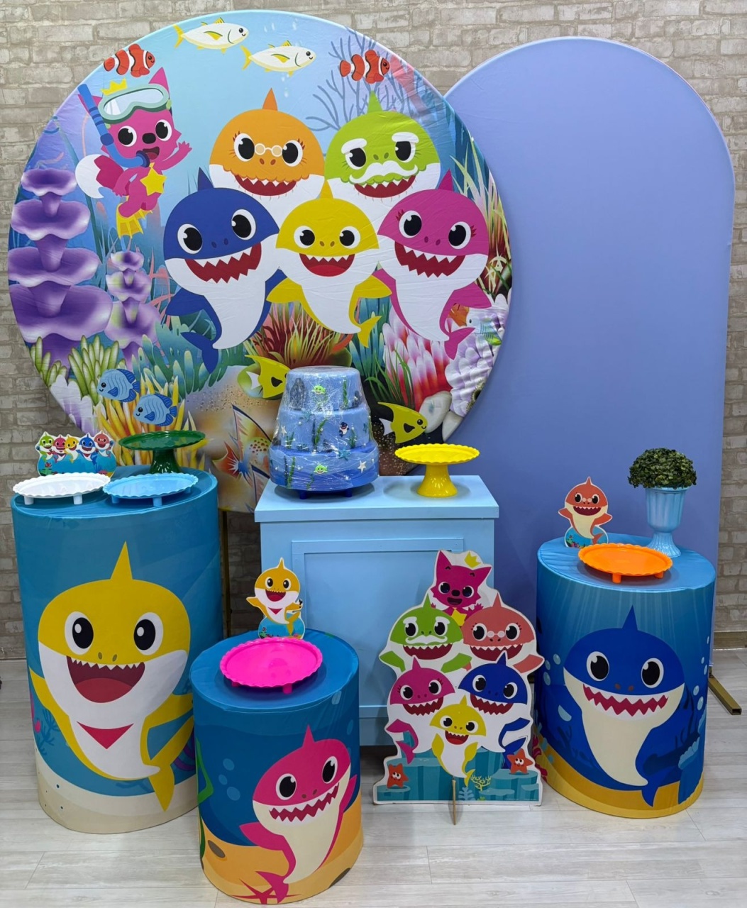Baby Shark  Kit Diamante   - Iara Maria Arruda da Silva