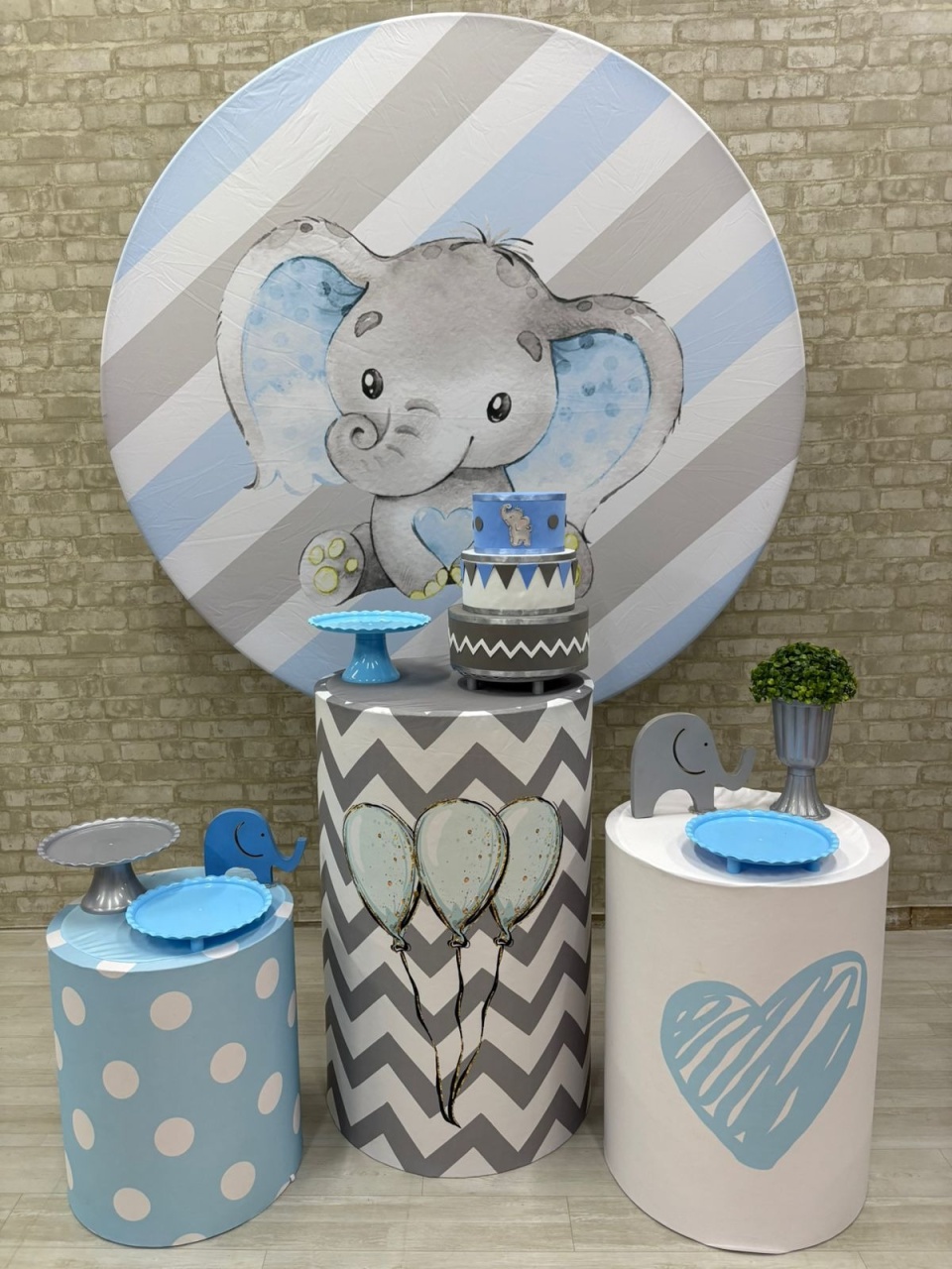 Elefante Kit Prata       - Iara Maria Arruda da Silva