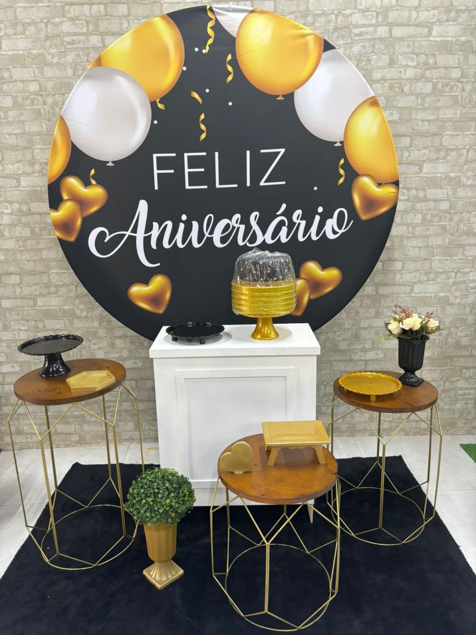 Feliz Aniversario  Kit Ouro - Iara Maria Arruda da Silva