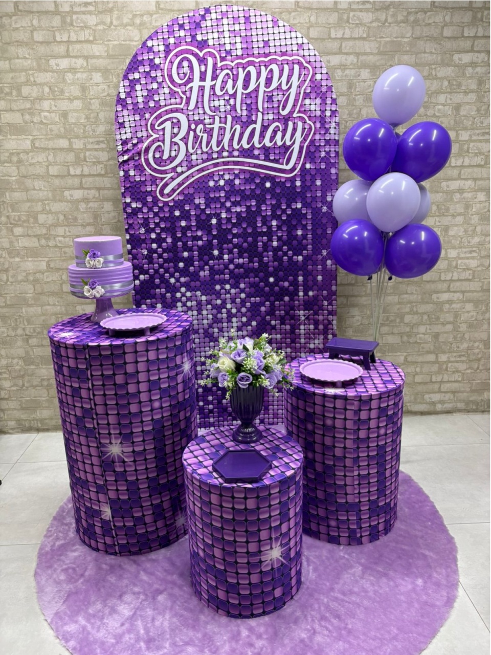 Happy Birthday Lilás Com Suporte de Balão Kit Prata - Iara Maria Arruda da Silva