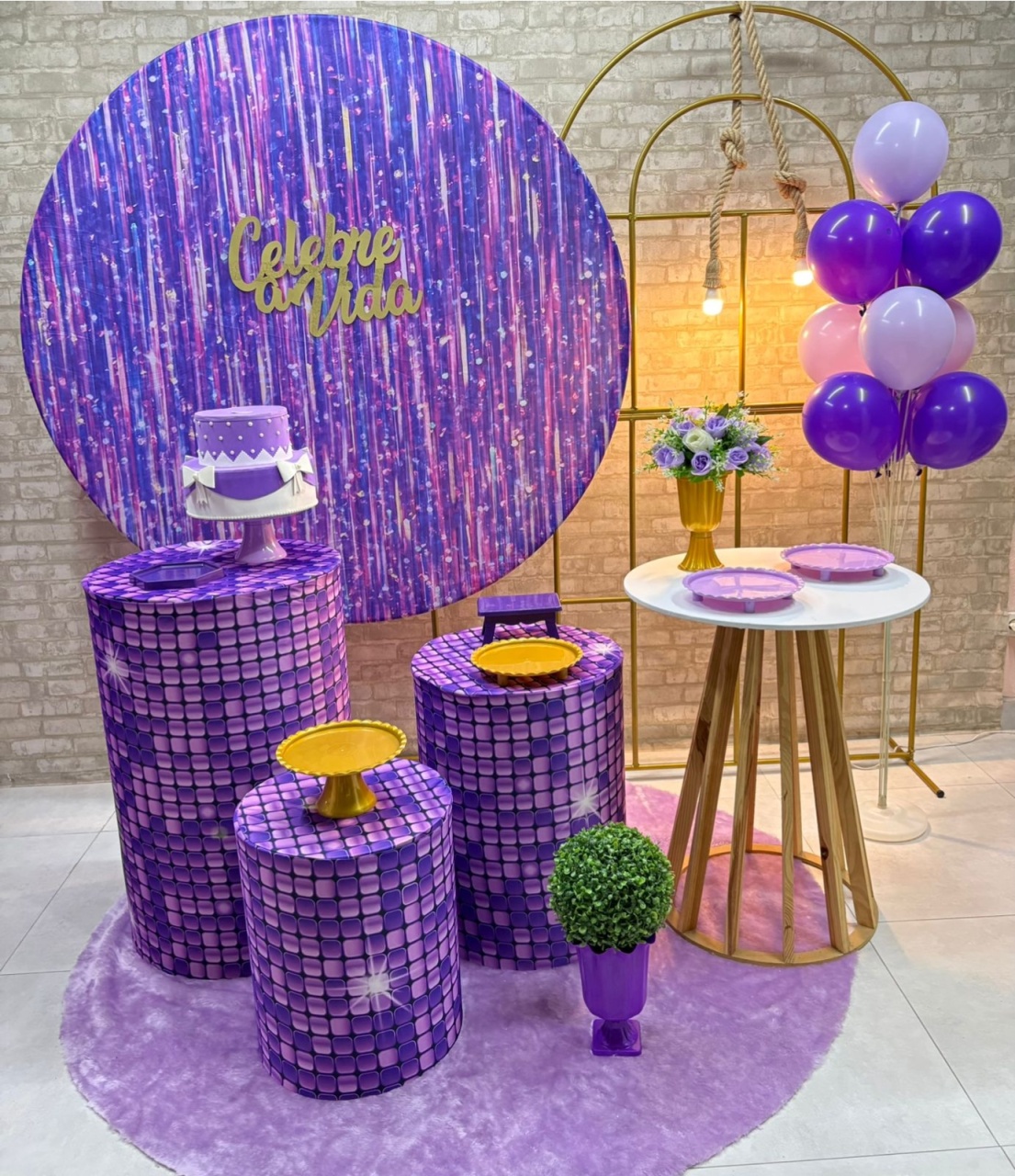 Gliter Lilás Com Roxo Kit Diamante - Iara Maria Arruda da Silva