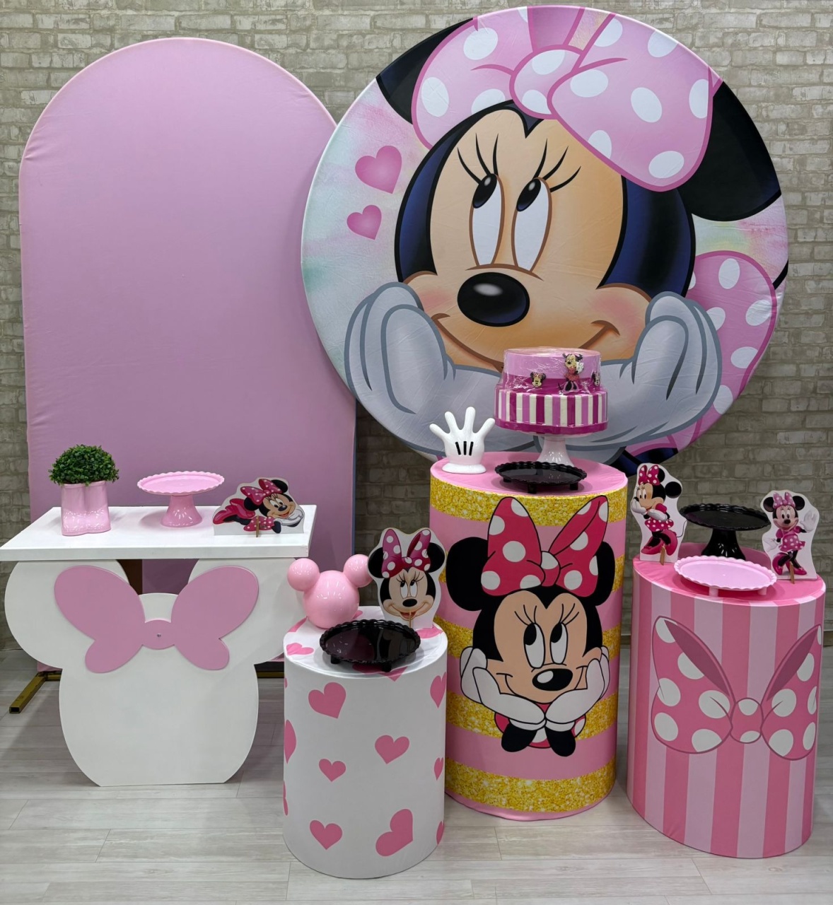 Minnie Rosa Kit Diamante   - Iara Maria Arruda da Silva