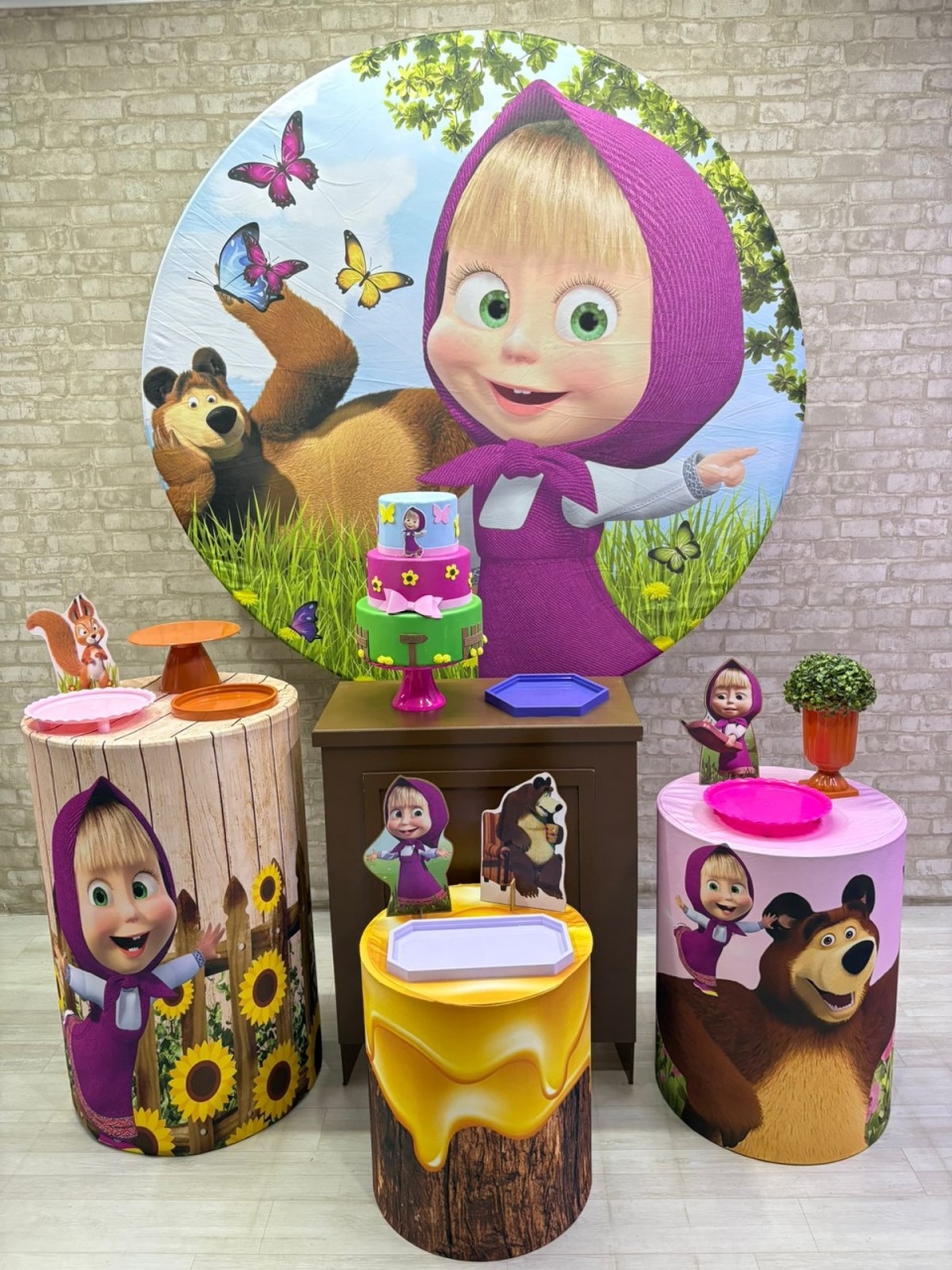 Masha E O Urso   Kit Ouro      - Iara Maria Arruda da Silva