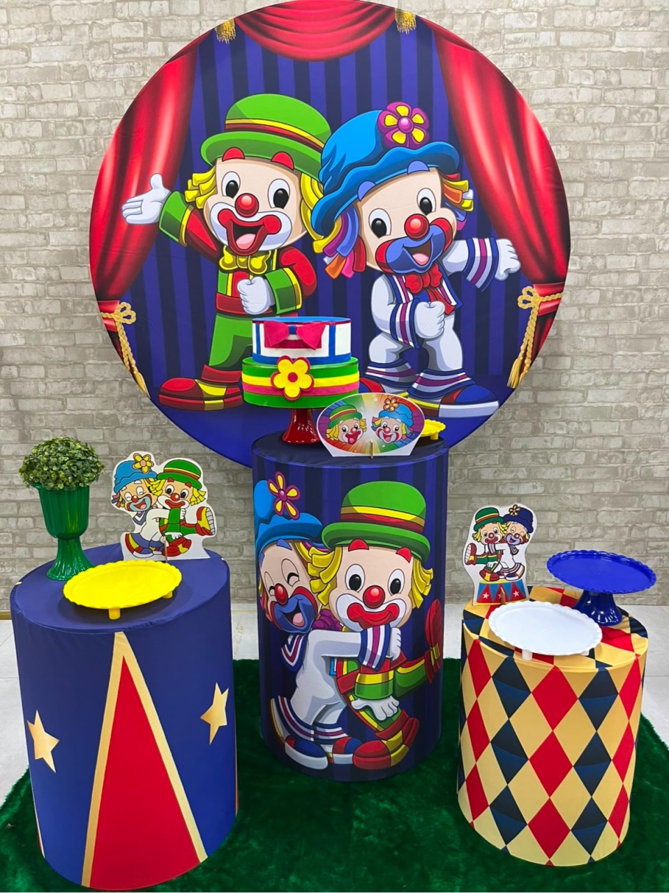 Circo Patati Patatá Kit Prata - Iara Maria Arruda da Silva