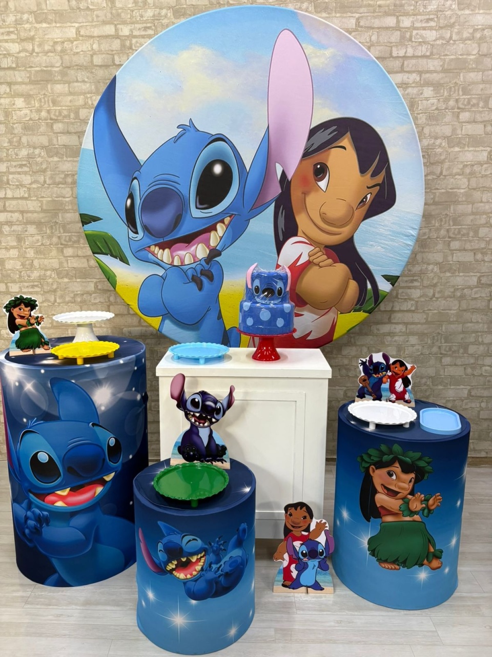 Stitch & Lilo Kit Ouro - Iara Maria Arruda da Silva
