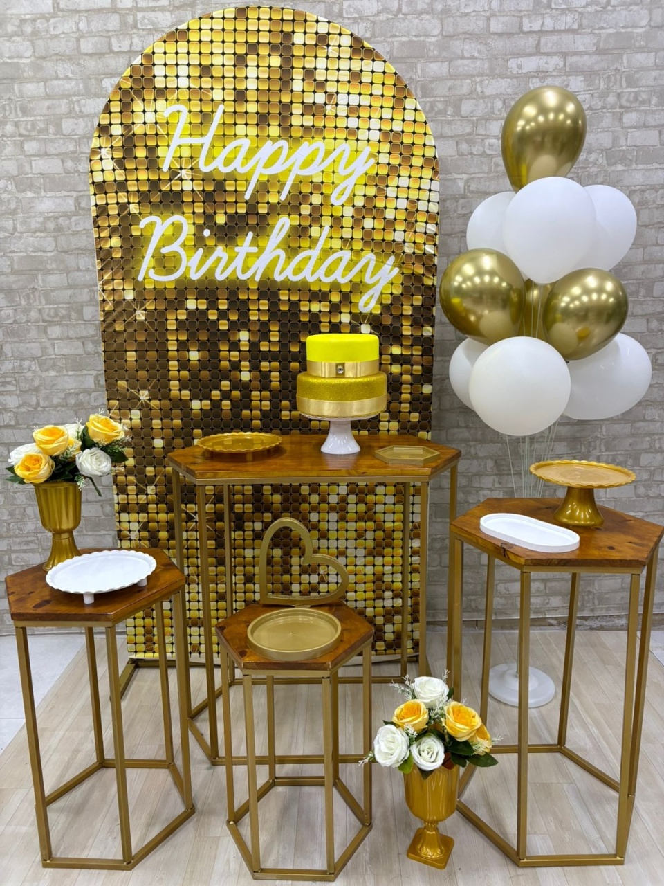 Happy Birthday  Kit Ouro     - Iara Maria Arruda da Silva