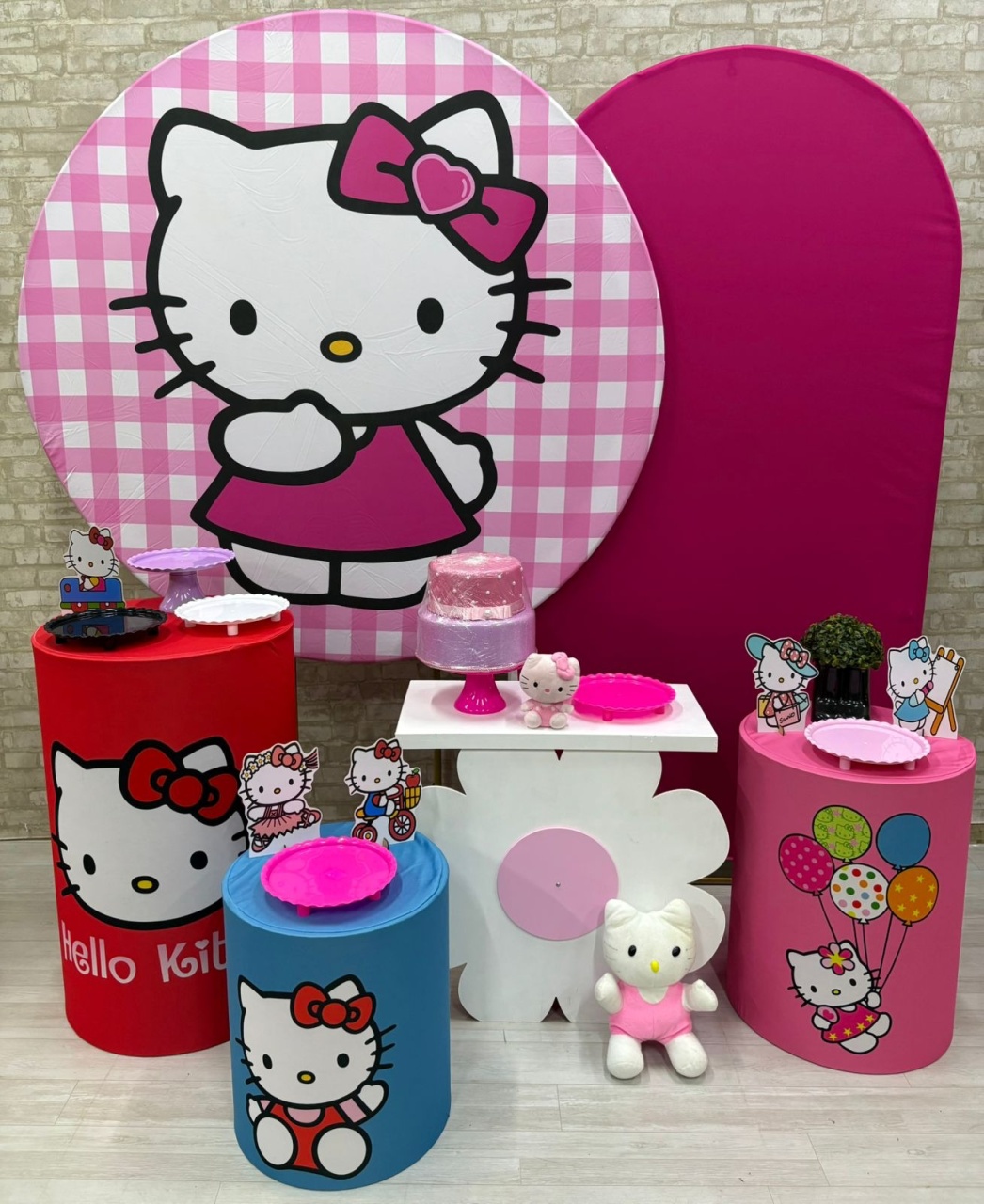 Hello Kitty   Kit Diamante    - Iara Maria Arruda da Silva