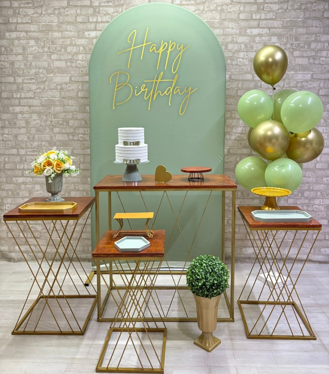 Happy Birthday  Kit Ouro  - Iara Maria Arruda da Silva