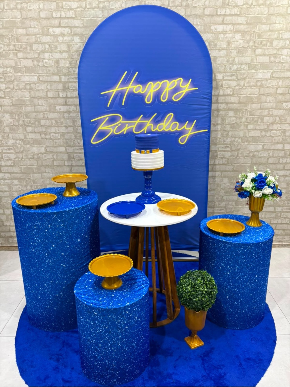 Happy Birthday Kit Ouro - Iara Maria Arruda da Silva