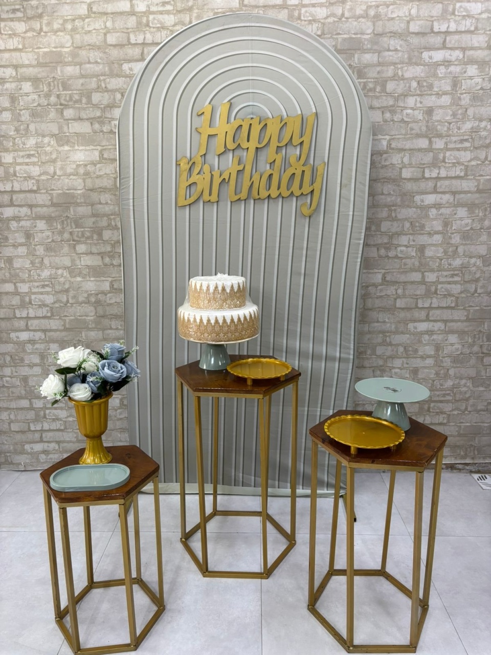 Happy Birthday  Kit Prata      - Iara Maria Arruda da Silva