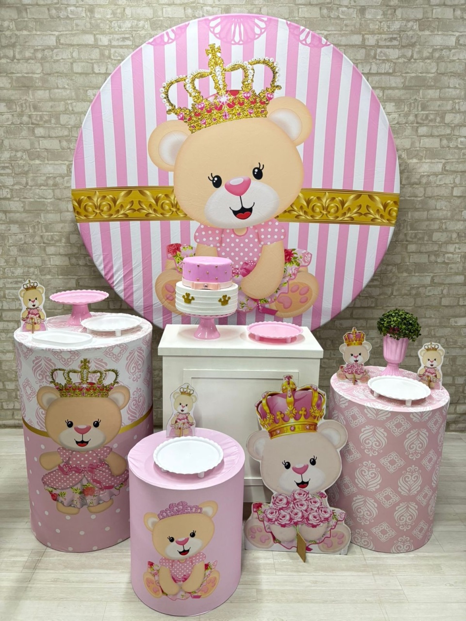 Urso Coroa  Kit Ouro    - Iara Maria Arruda da Silva