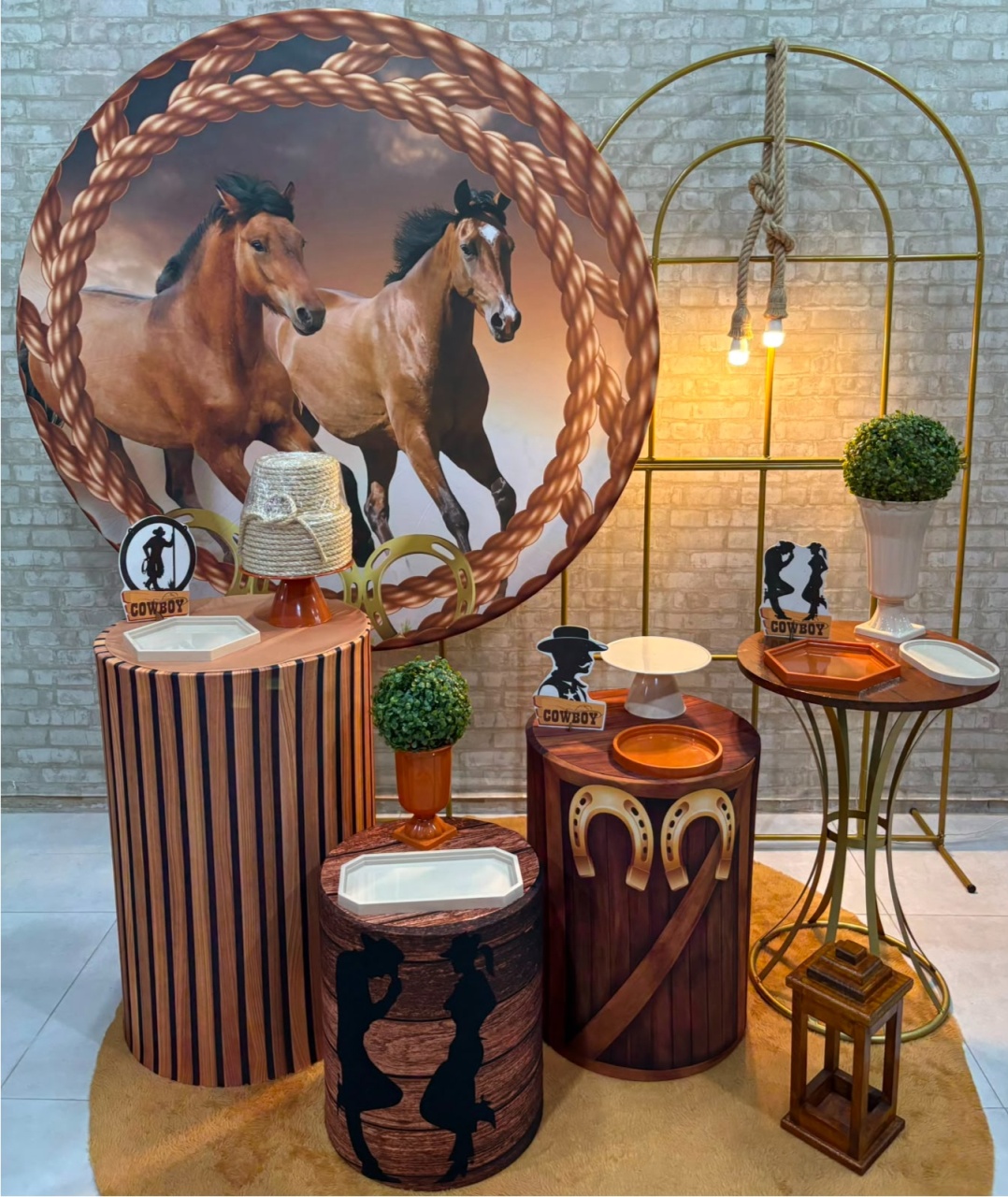 Cavalo Kit Diamante (2) - Iara Maria Arruda da Silva