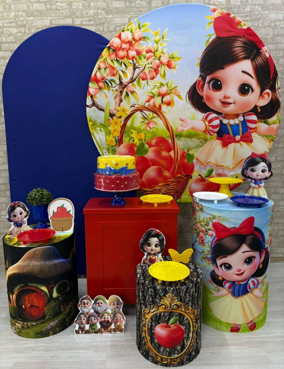 Branca de Neve Cute Kit Diamante     - Iara Maria Arruda da Silva
