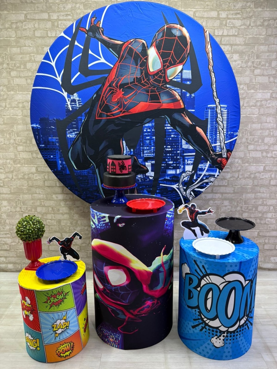 Homem Aranha Kit Prata       - Iara Maria Arruda da Silva