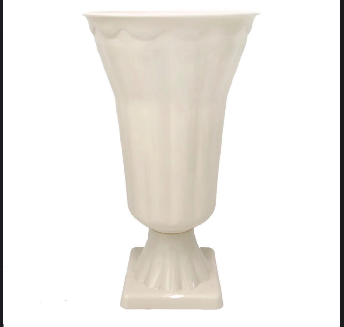 Vaso Grego G Bege - Iara Maria Arruda da Silva