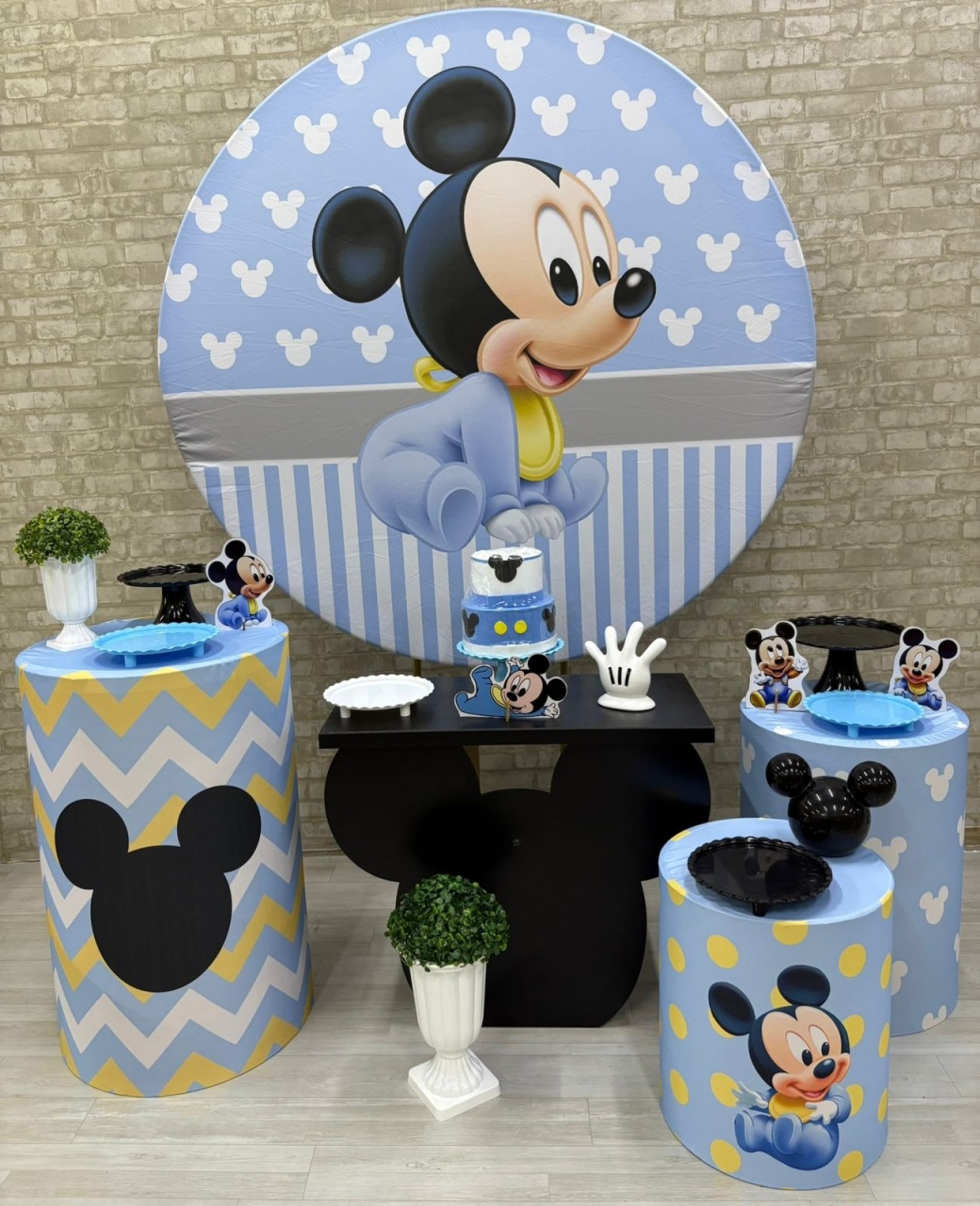 Mickey Baby Kit Ouro    - Iara Maria Arruda da Silva