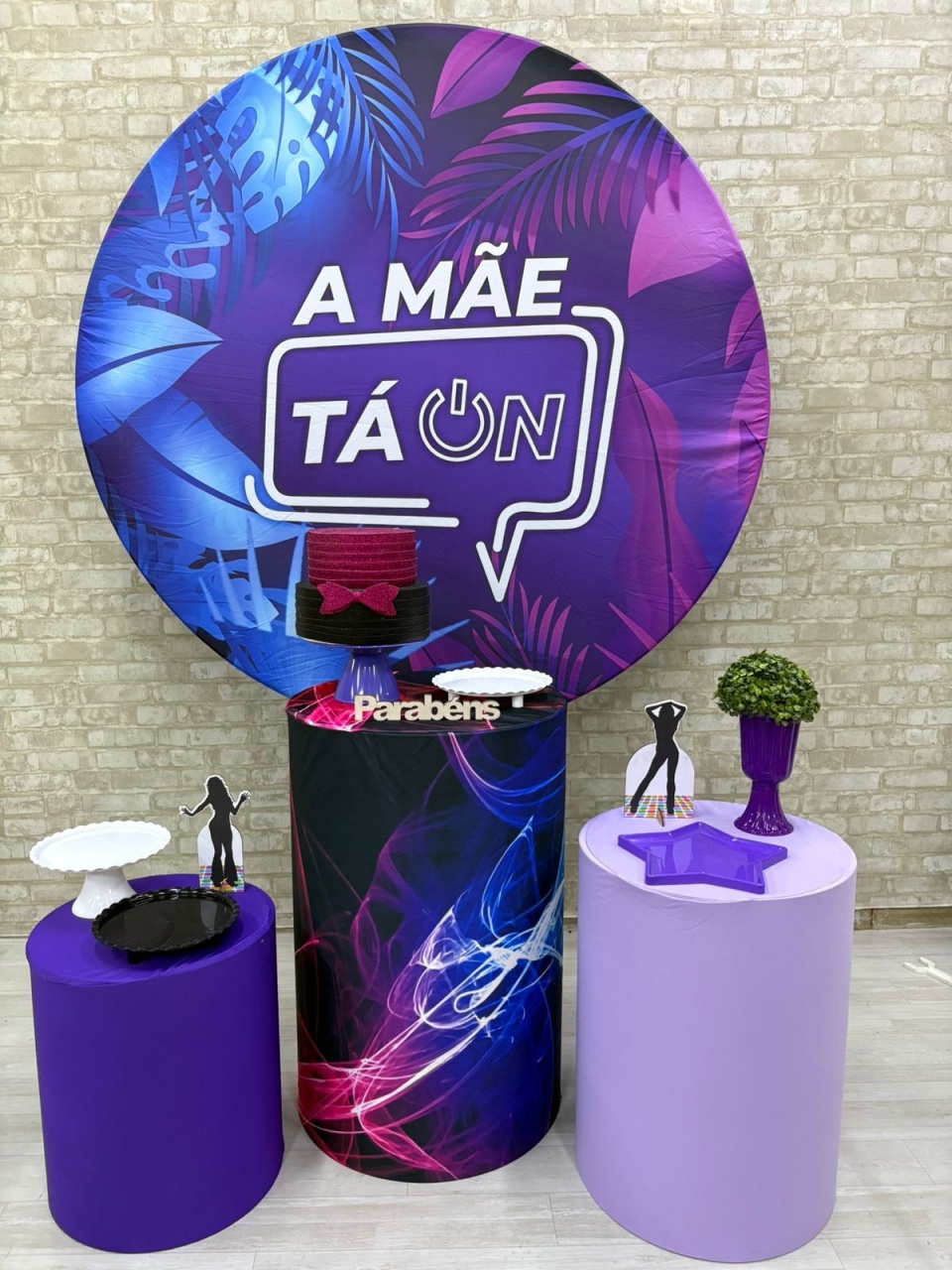 A Mãe Tá On Kit Prata     - Iara Maria Arruda da Silva