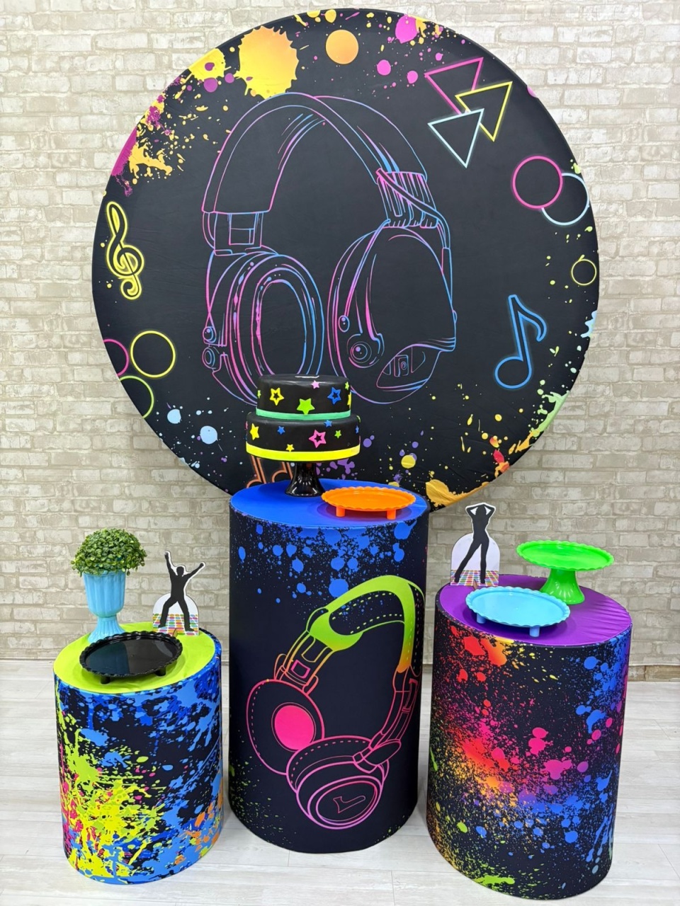 Balada  Neon  Kit Prata      - Iara Maria Arruda da Silva