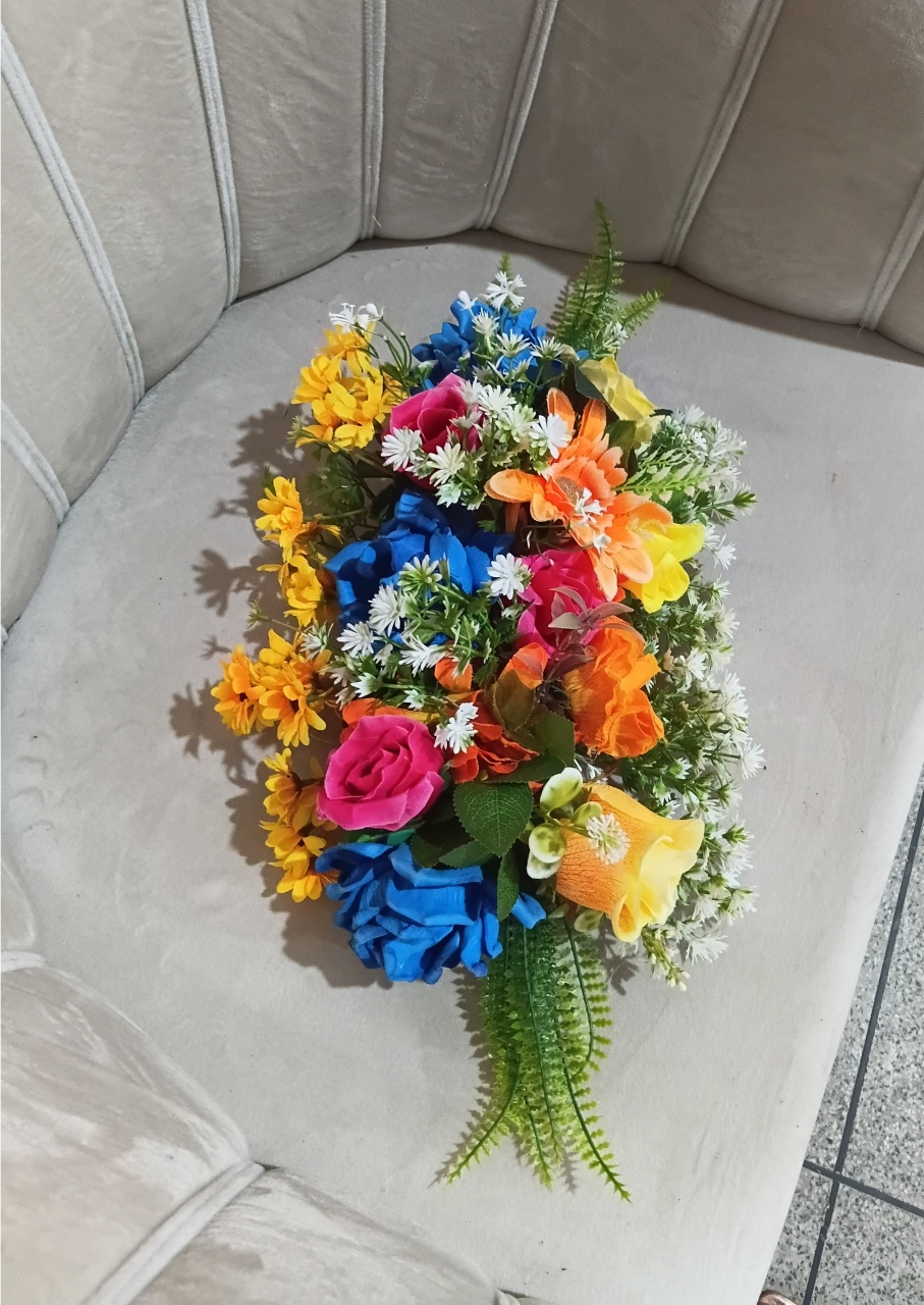 Macarrão de Flor P - EGL Locações Ltda