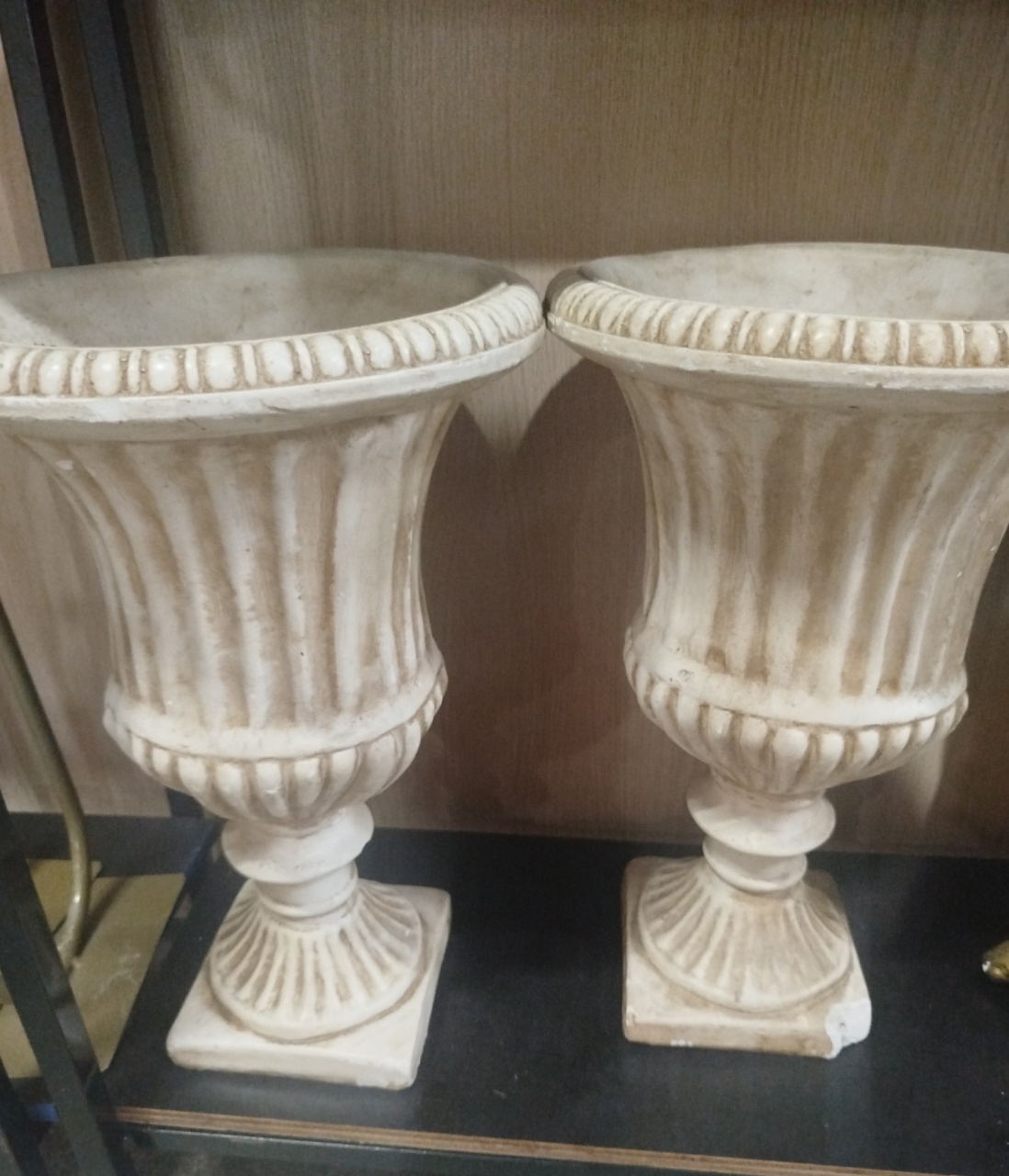 Vaso Grande de Louça Ou Gesso - EGL Locações Ltda