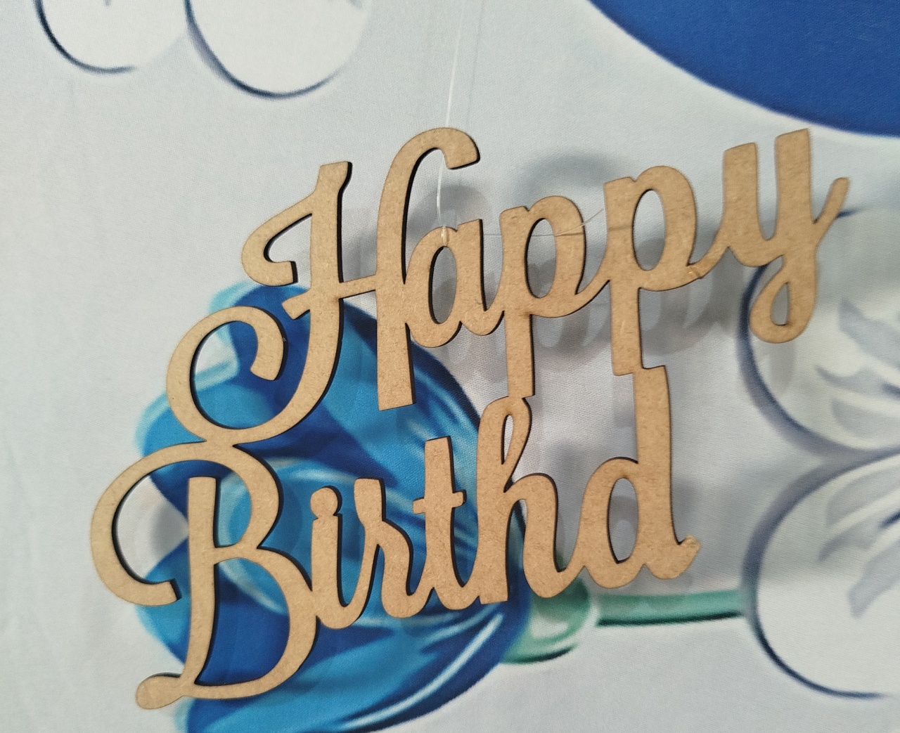 Happy Birthday Dourado Mdf - EGL Locações Ltda