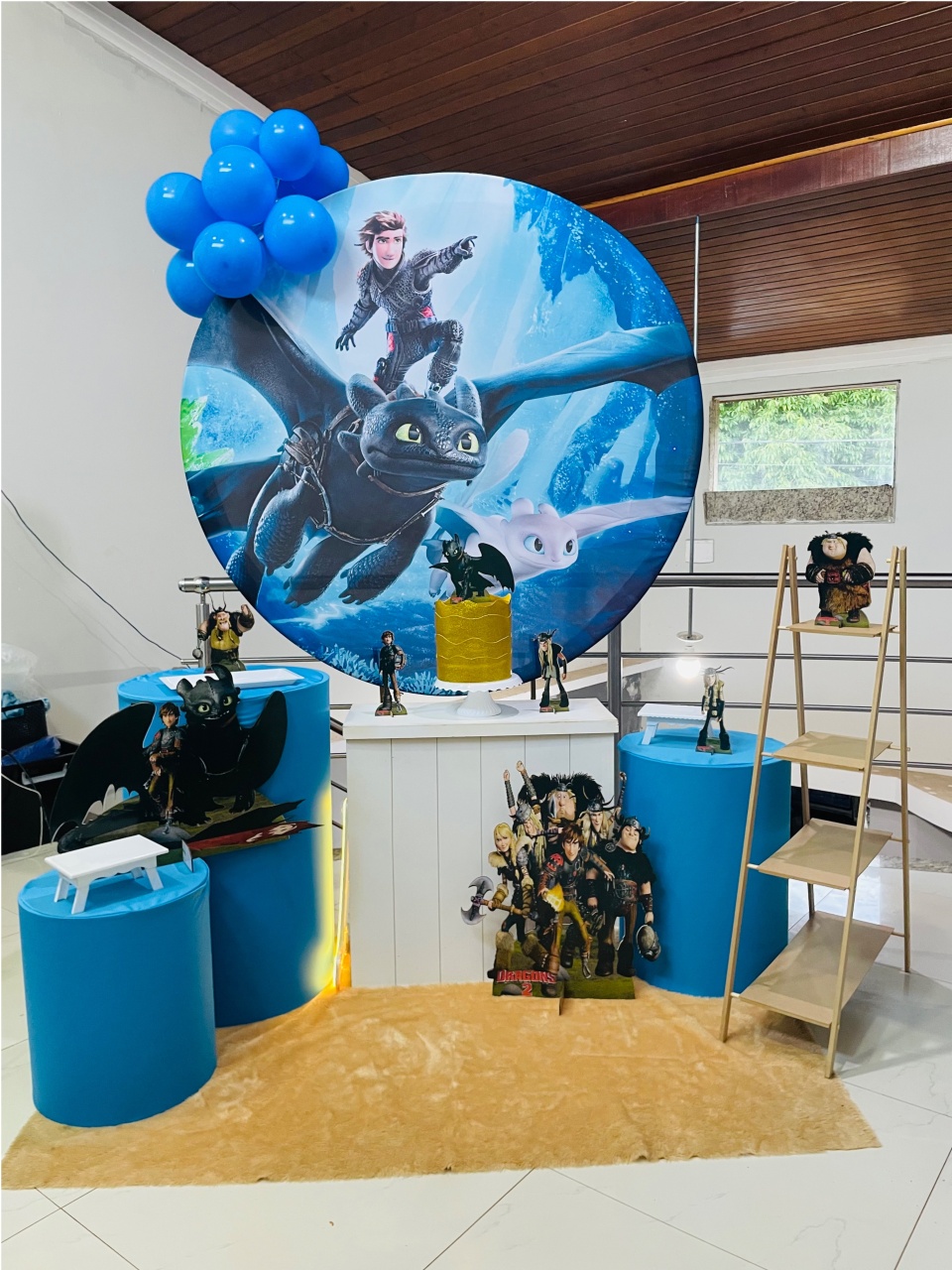 Como Treinar Seu Dragão - Kit M1 Com Escadinha - Pegue E Monte - Pallacius Festas