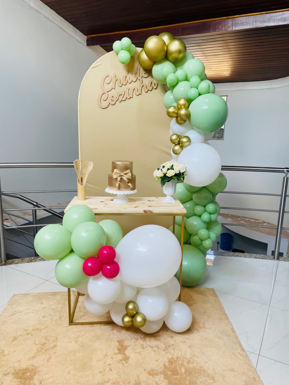Luxo Kit Pp de Chá de Cozinha Bege (Mesa de Ferro)  - Pallacius Festas