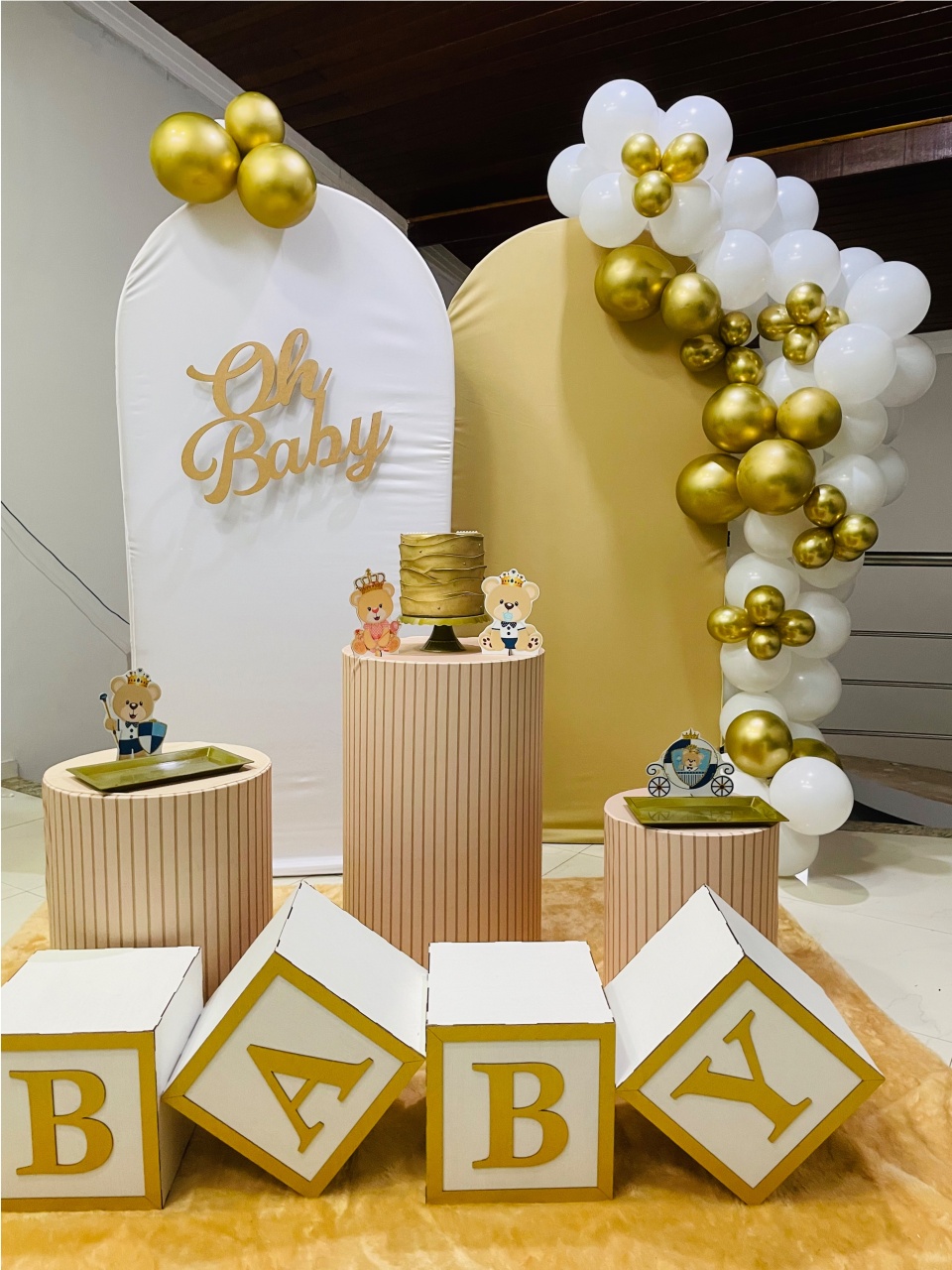 Chá Revelação Bege E Branco -  Kit P - Pegue E Monte - Pallacius Festas