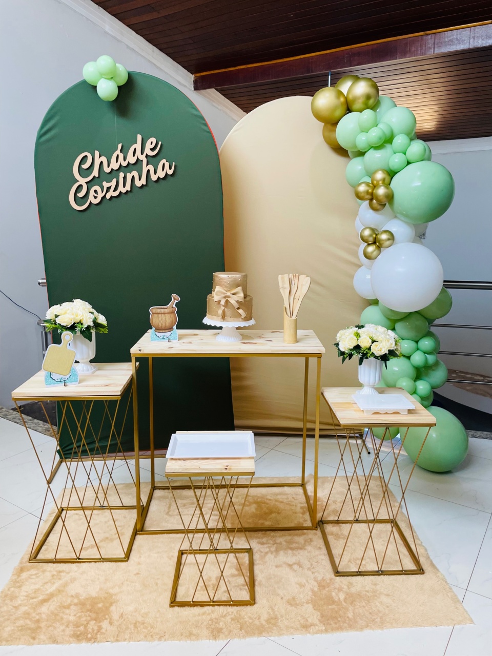 Luxo Kit Mm de Chá de Cozinha Verde Oliva Mesinha Treliça  - Pallacius Festas