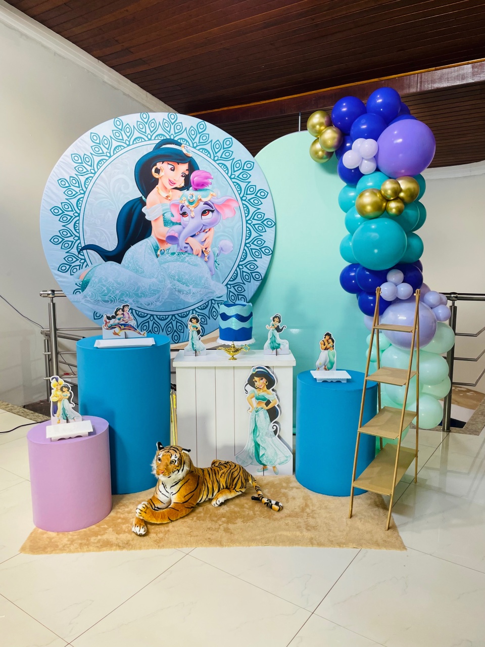 Jasmine Kit Gg - Pegue E Monte - Pallacius Festas