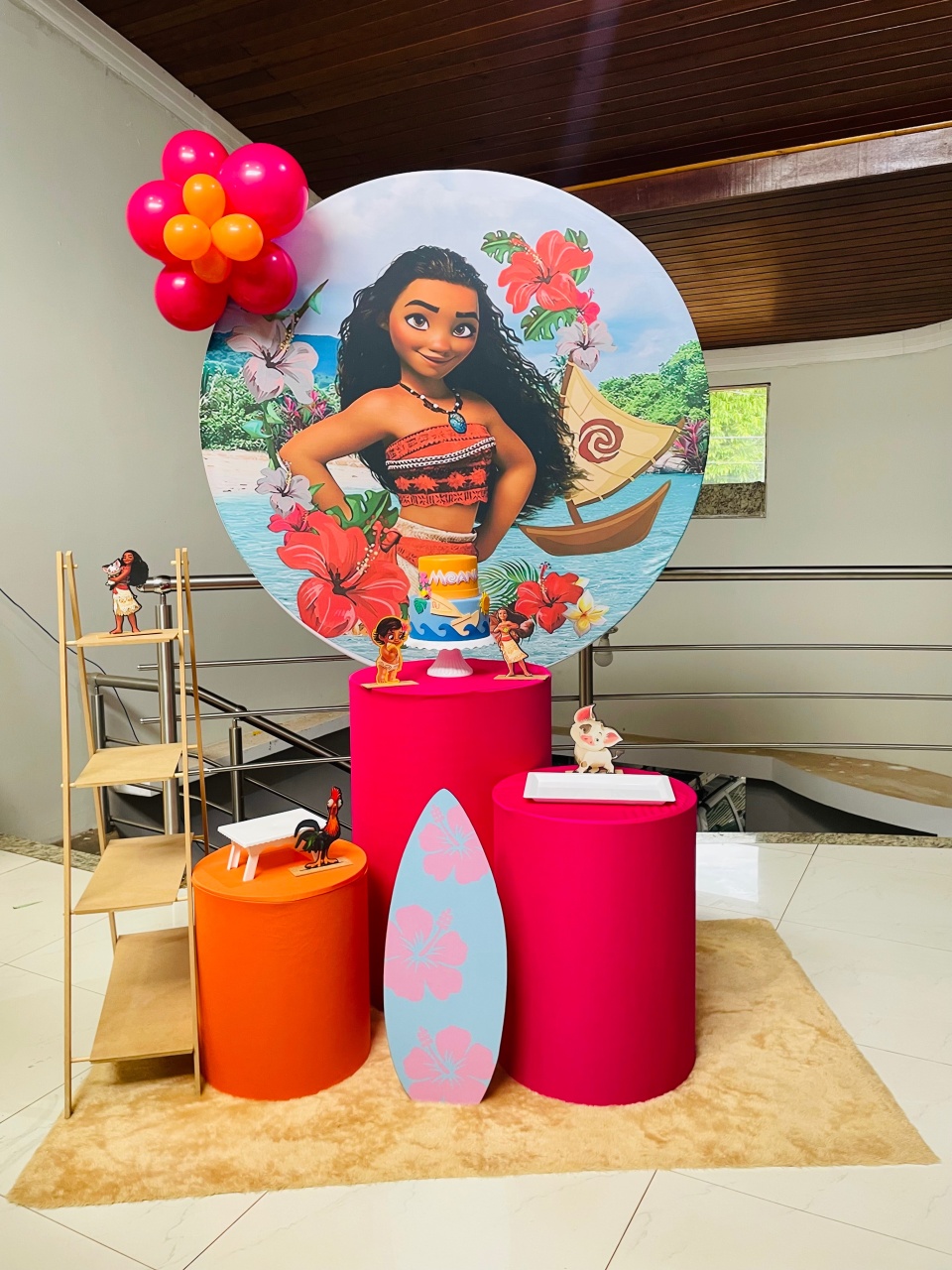 Moana Adulta  - Pegue E Monte Kit P1 Com Escadinha  - Pallacius Festas