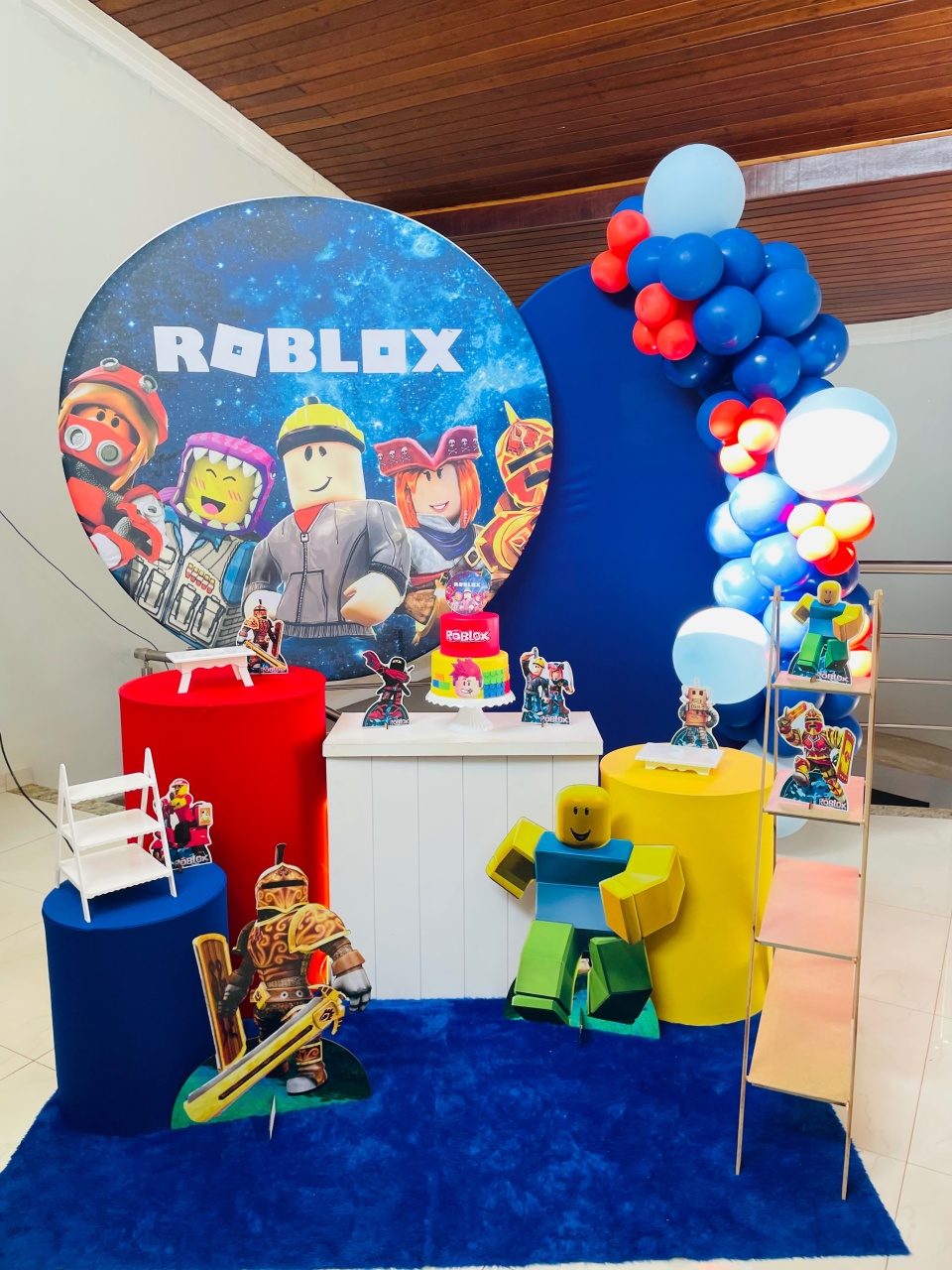 Pegue E Monte Kit Gg Roblox Com Escadinha Gg - Pallacius Festas