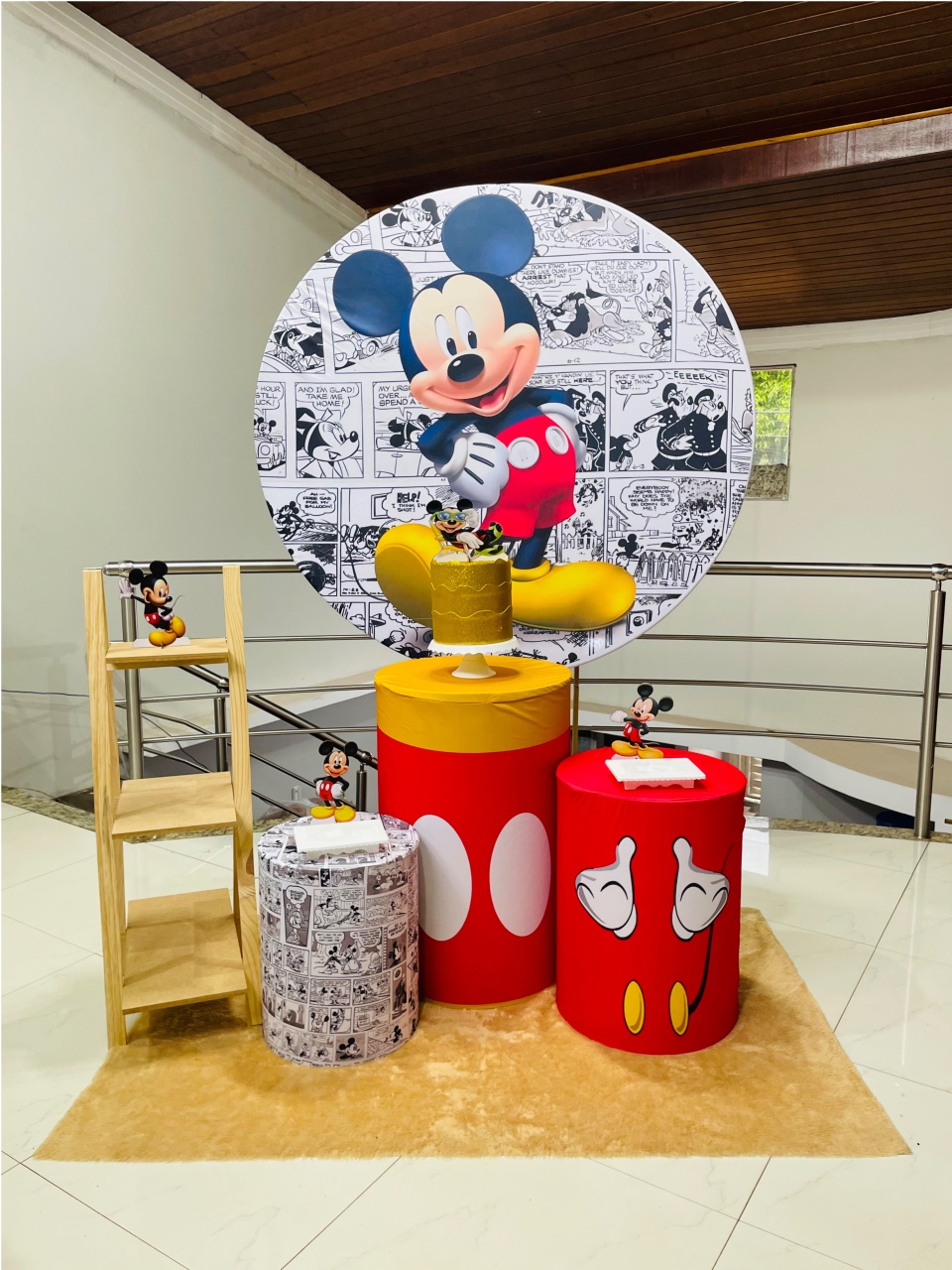Mikey No Gibi - Kit P1 Com Escadinha - Pegue E Monte - Pallacius Festas