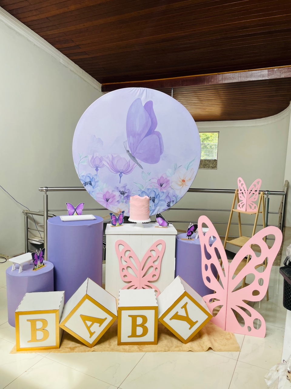 Kit M Jardim das Borboletas Lilas Com Borboletas de Chão E Cubos Baby E Escadinha - Pallacius Festas