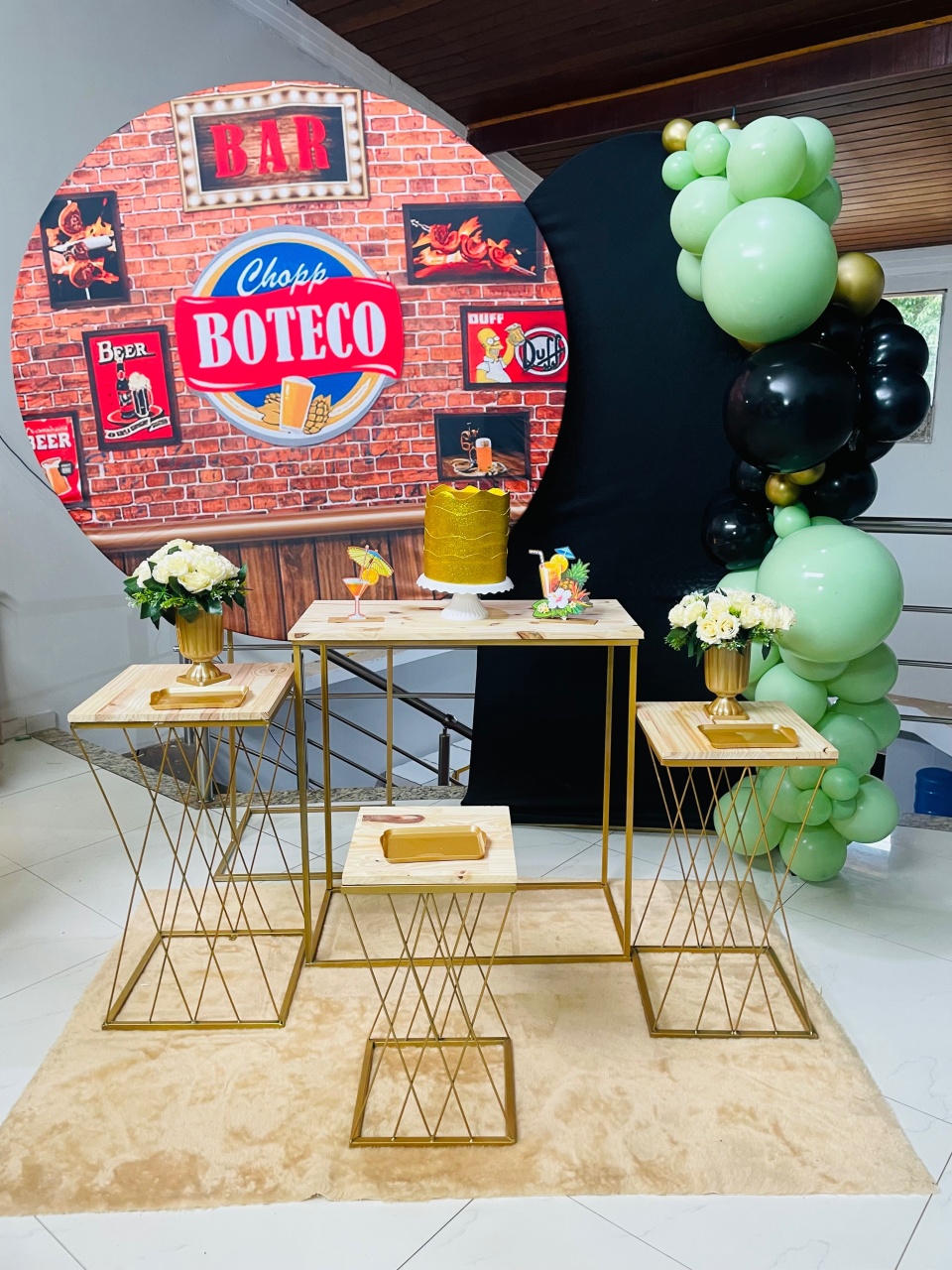 Pegue E Monte Kit G Boteco Rústico Treliça G2 - Pallacius Festas