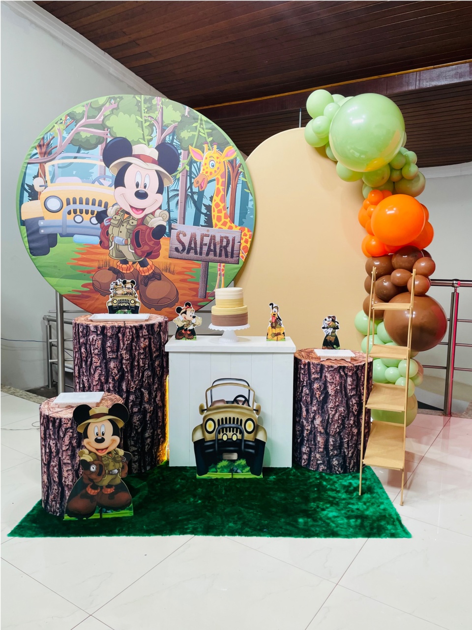 Mikey No Safari (Bege) - Kit Gg- Pegue E Monte - Pallacius Festas