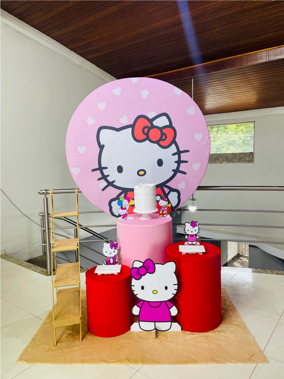 Hello Kitty Bailarina Kit P1 - Com Escadinha- Pegue E Monte - Pallacius Festas