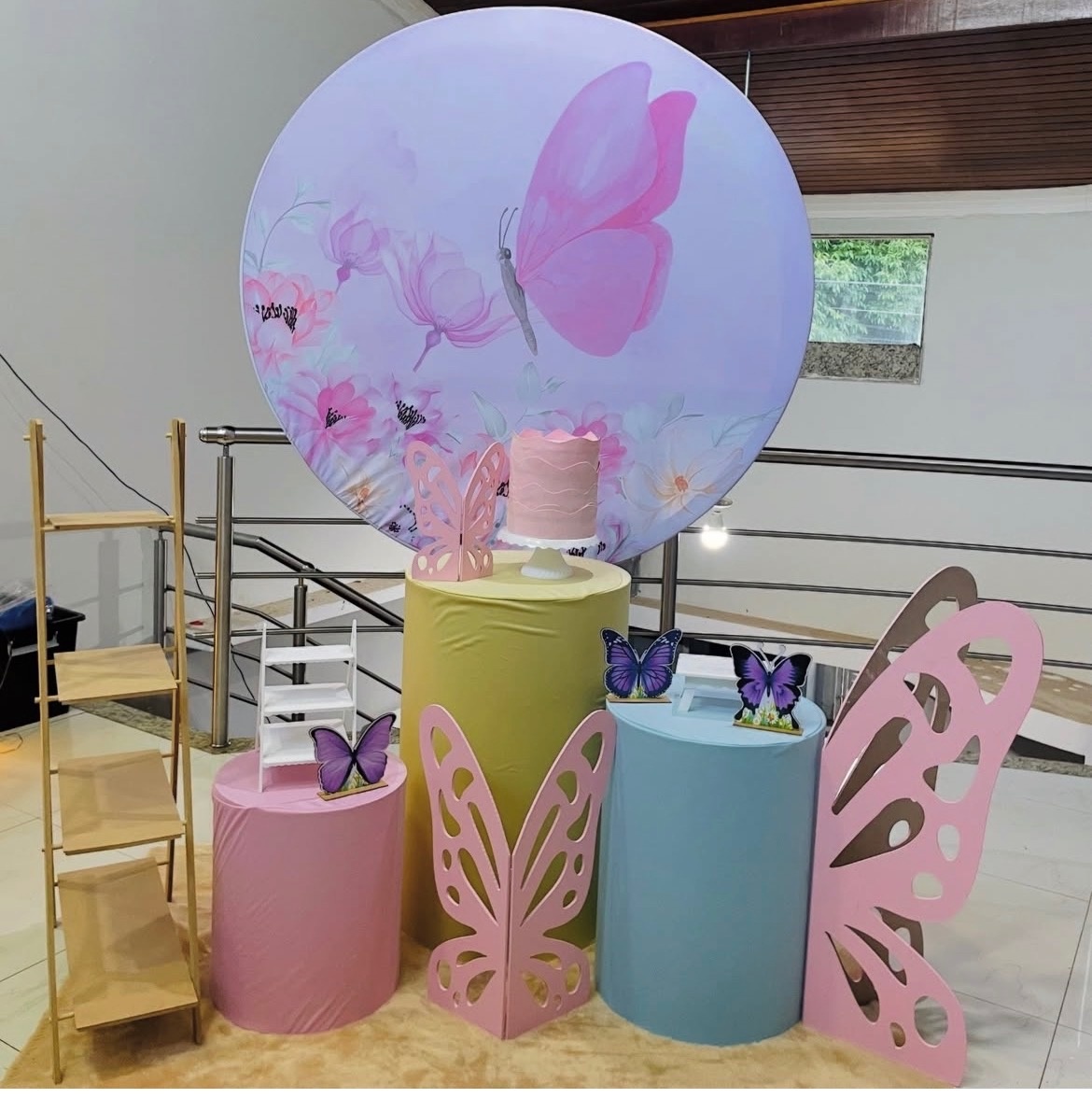 Kit P1 Jardim das Borboletas Rosa Com Borboletas de Chão E Escadinha - Pallacius Festas