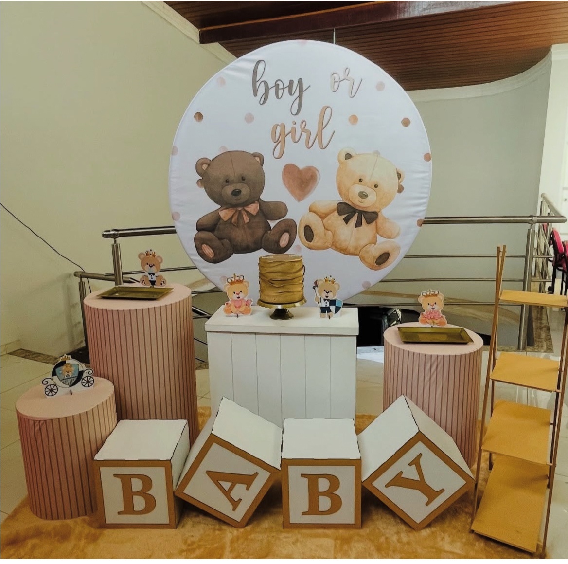 Chá Revelação Boy Ou Gilr Bege E Branco - Kit M1 - Pegue E Monte - Pallacius Festas
